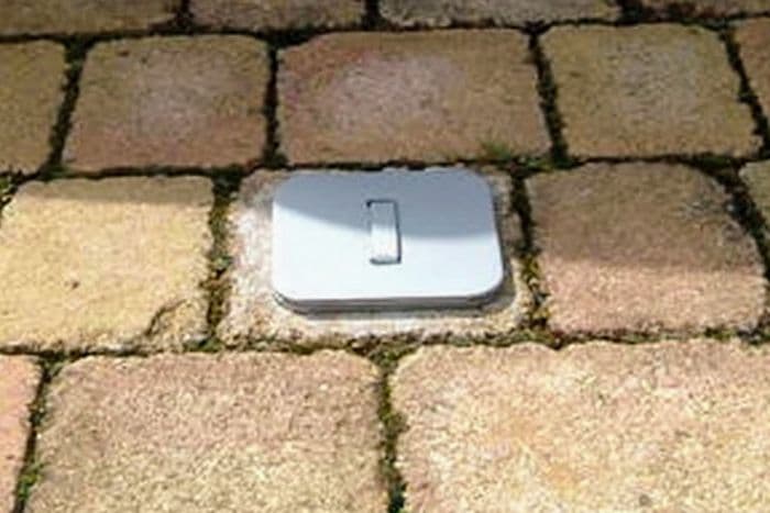 Heavy Duty Telescopic Bollard - High-Visibility 4