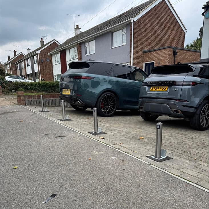 Vanguard Prime Telescopic Driveway Bollard