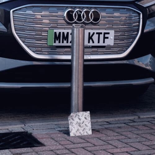 Telescopic vs Fixed Bollards: Which One Should You Get?